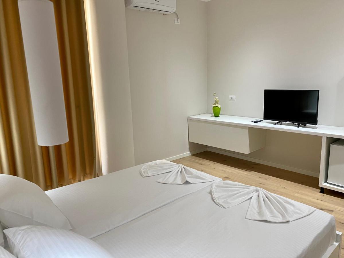 Violet'S Boutique Apartments Sarande Ngoại thất bức ảnh