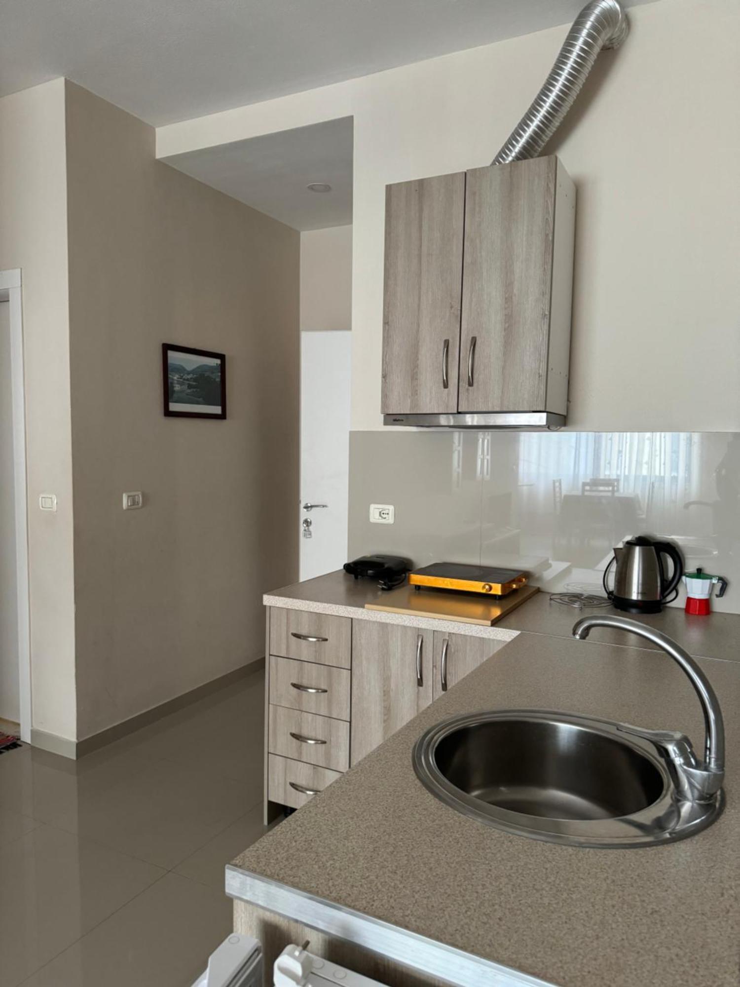 Violet'S Boutique Apartments Sarande Ngoại thất bức ảnh