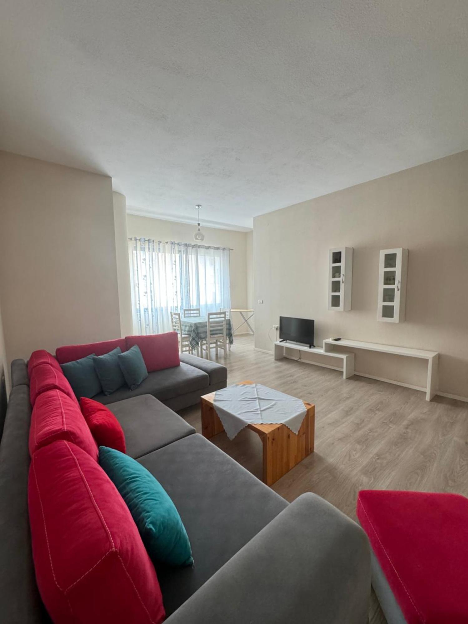 Violet'S Boutique Apartments Sarande Ngoại thất bức ảnh