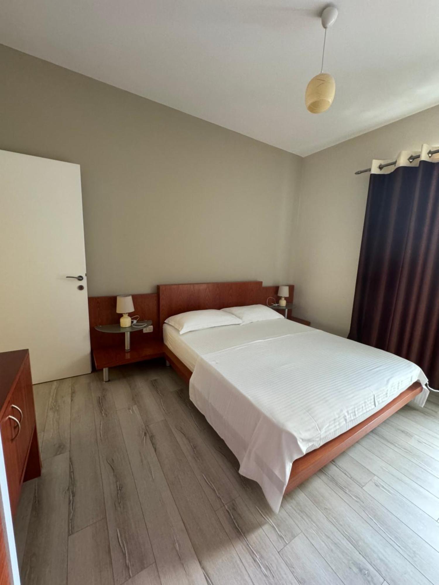Violet'S Boutique Apartments Sarande Ngoại thất bức ảnh