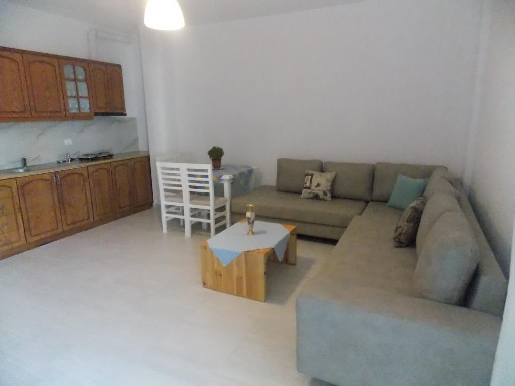 Violet'S Boutique Apartments Sarande Ngoại thất bức ảnh